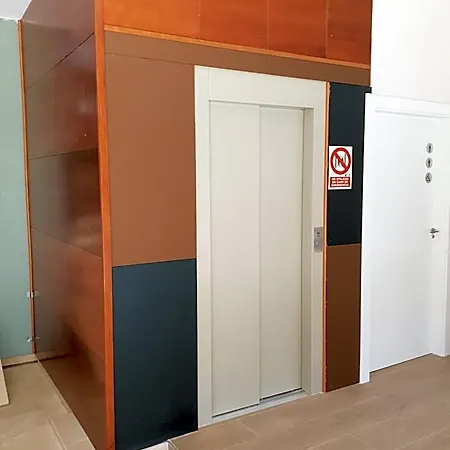 Sant Bonifaci Petrer 3*